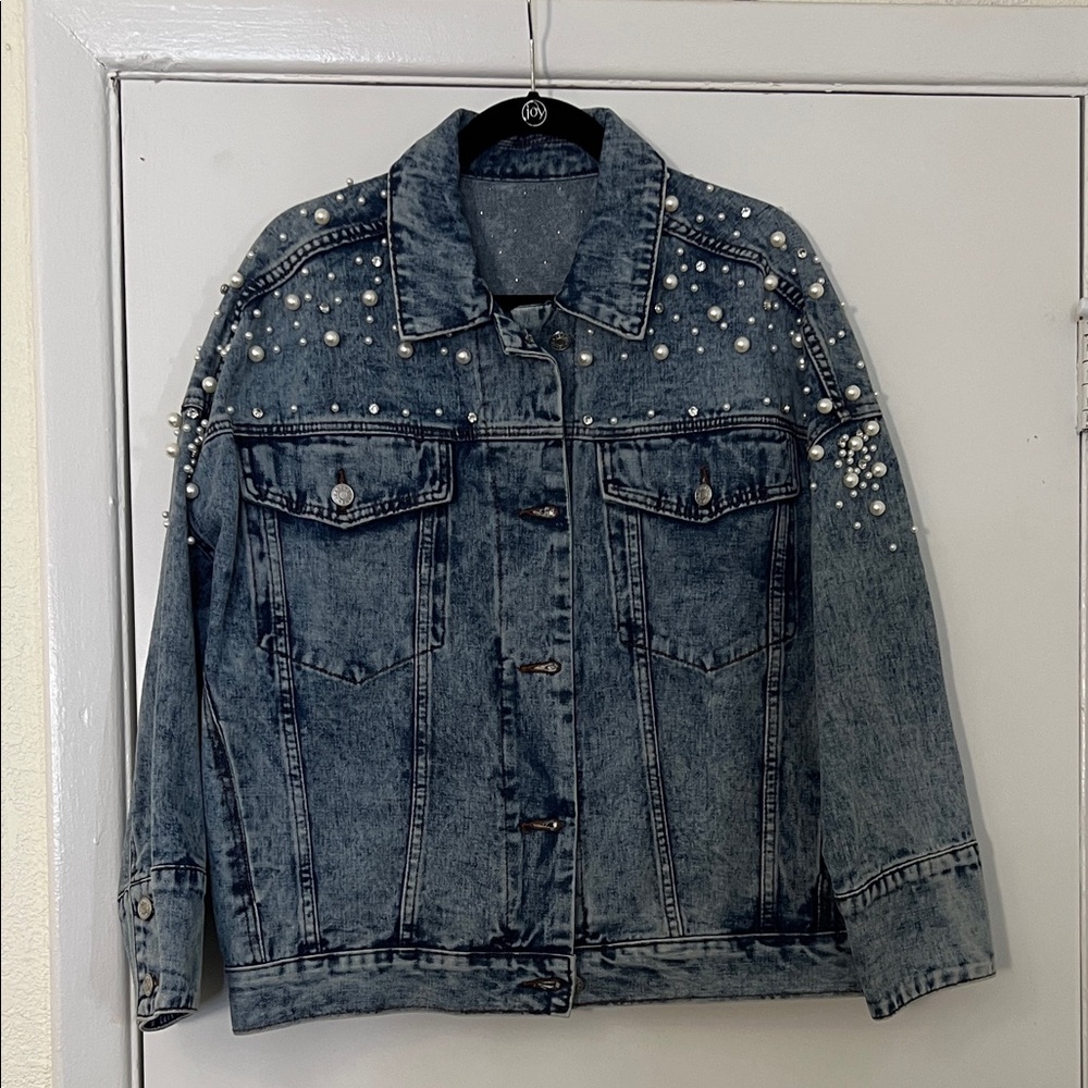 Women's Pearl-Embellished Blue Denim Jacket
